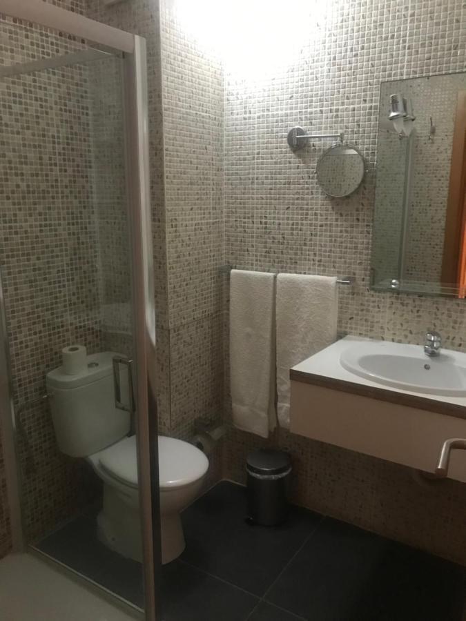 Vivi Hotel 프라이아 외부 사진